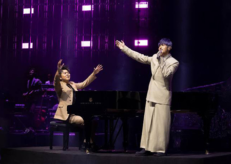 周杰伦太原演唱会,bwin必赢龙腾LED透明屏闪耀全场（第四场）